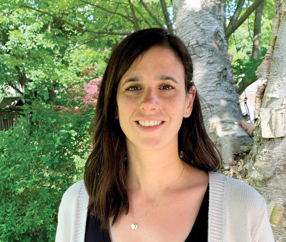 This image has an empty alt attribute; its file name is Gonder-1.jpg